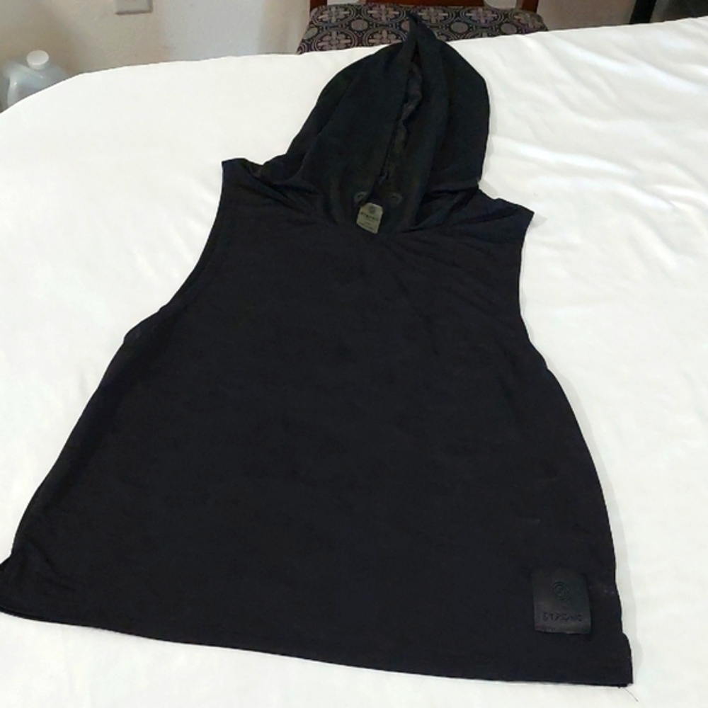 Strong Black Sleeveless Sheer Camo Muscle Hoodie.Size Large Great Condition .